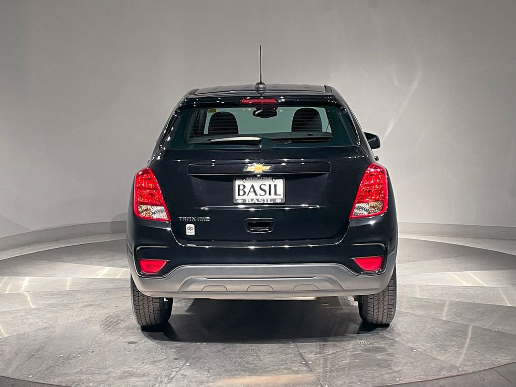 2019 Chevrolet Trax LS photo 10