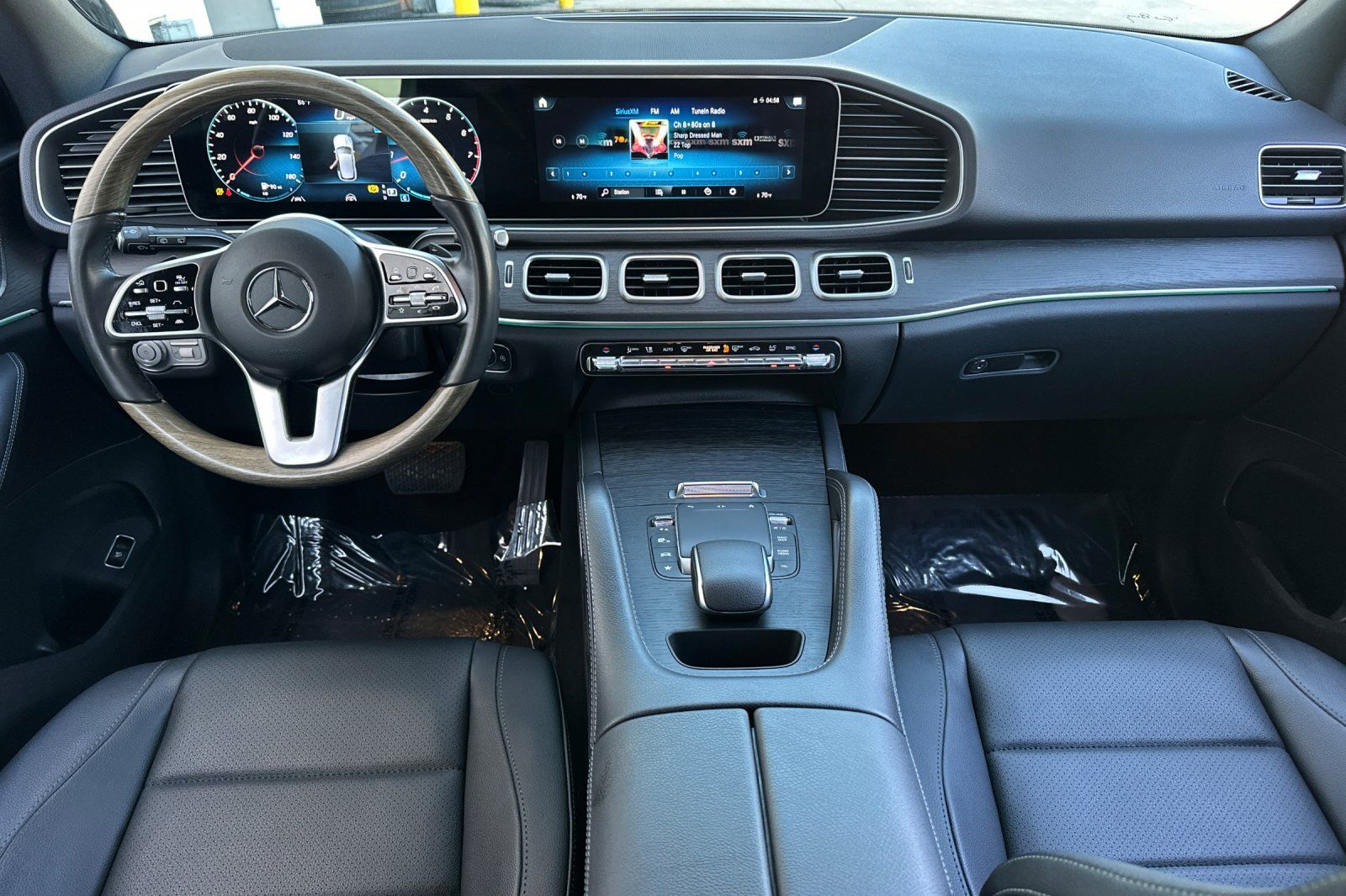 2022 Mercedes Benz GLE 350 4MATIC photo 4