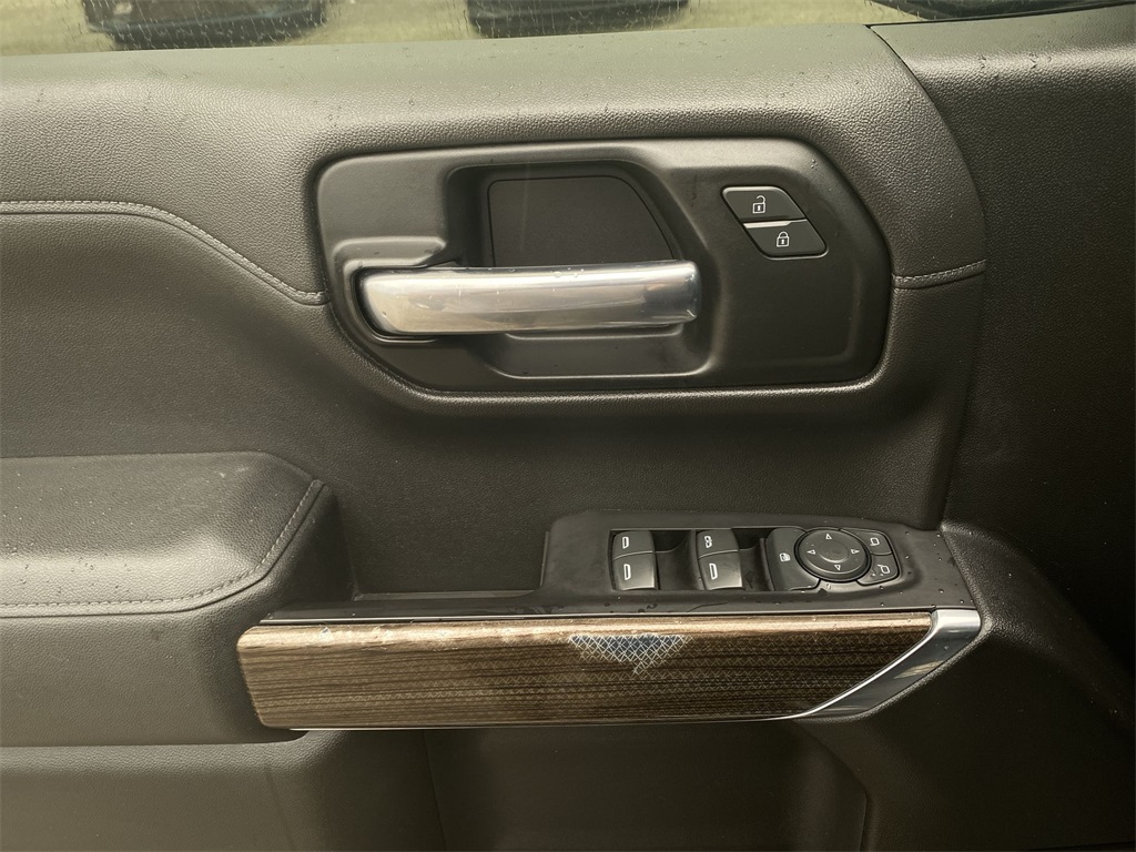 2019 Chevrolet Silverado 1500 RST photo 15