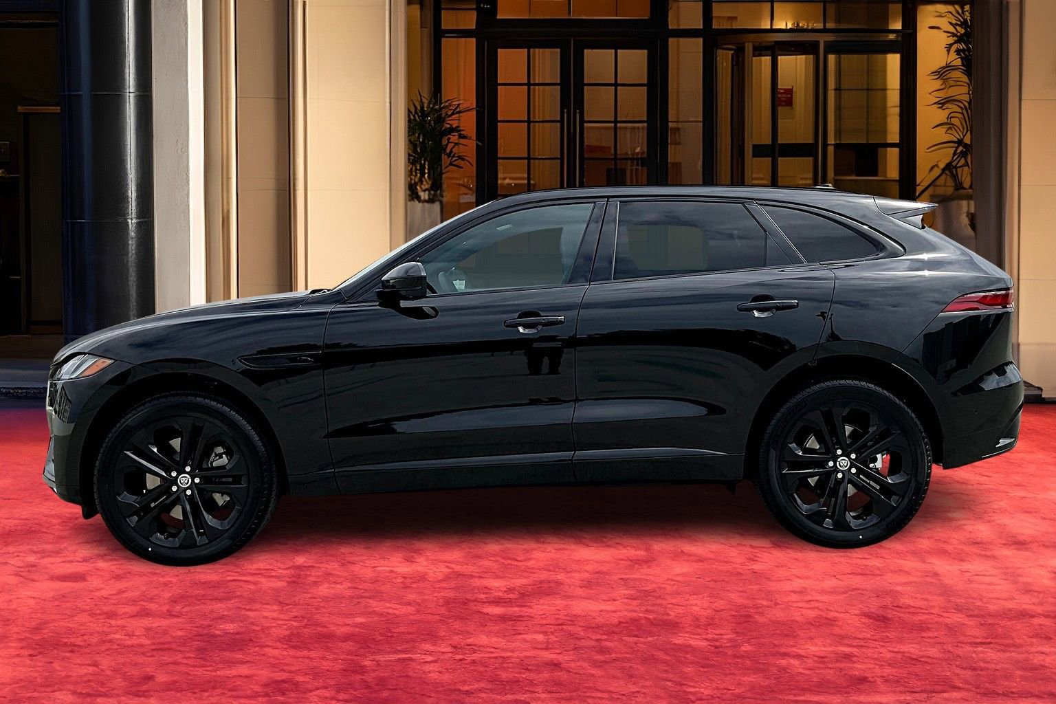 2026 Jaguar F-PACE P250 R-Dynamic S photo 3