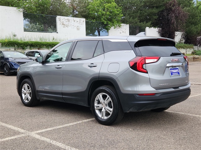 2024 Gmc Terrain SLE photo 4