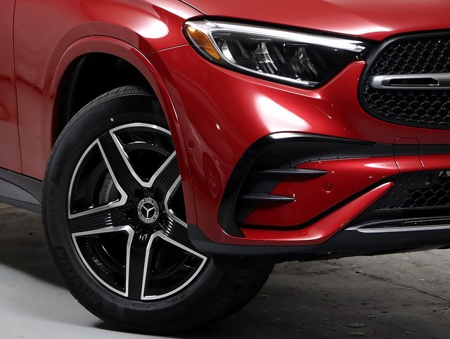 New 2026 Mercedes-Benz GLC GLC 300 SUV MANUFAKTUR Patagonia Red
