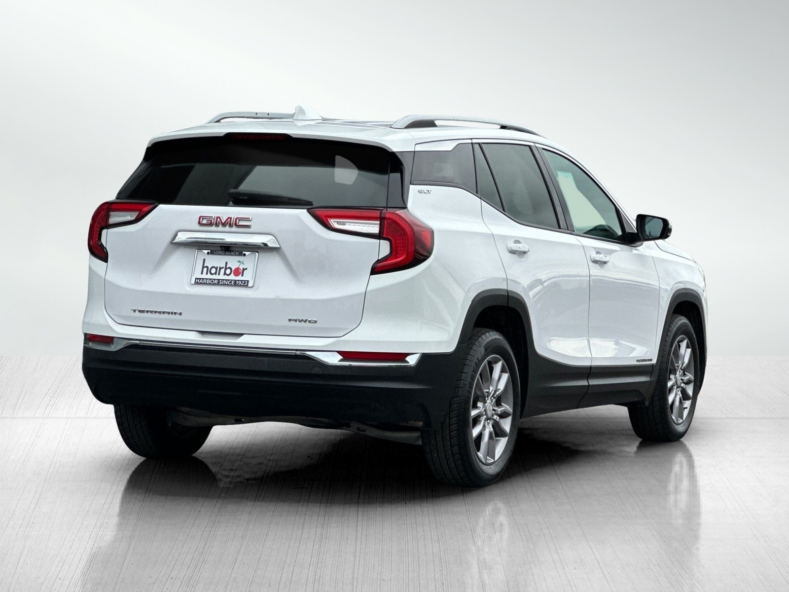 2022 Toyota RAV4 SLT photo 4