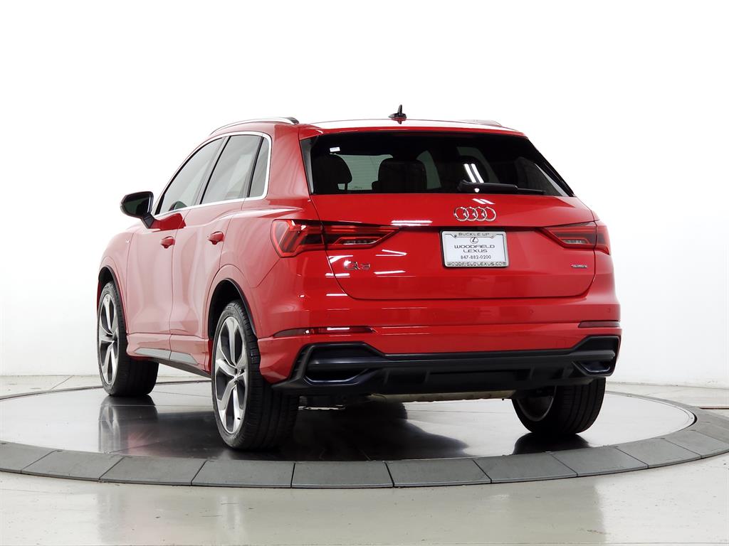 2020 Audi Q3 S line Premium Plus photo 5