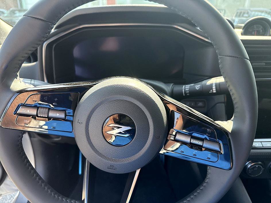 2025 Nissan Z Performance photo 14