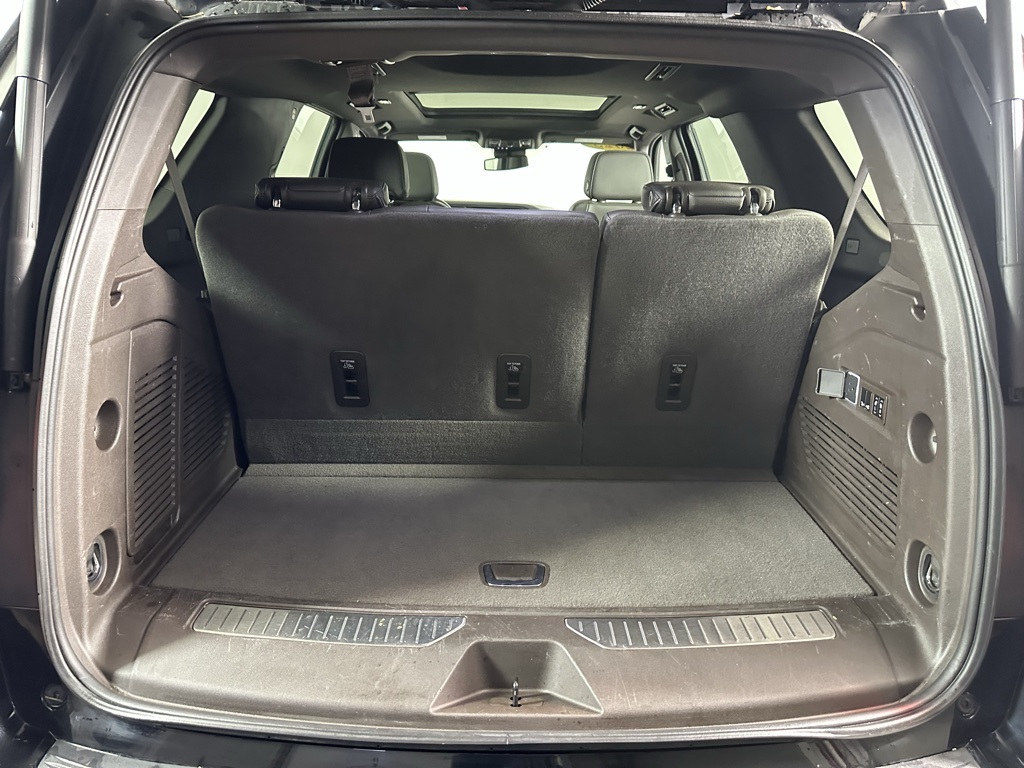 2023 Gmc Yukon Denali photo 4