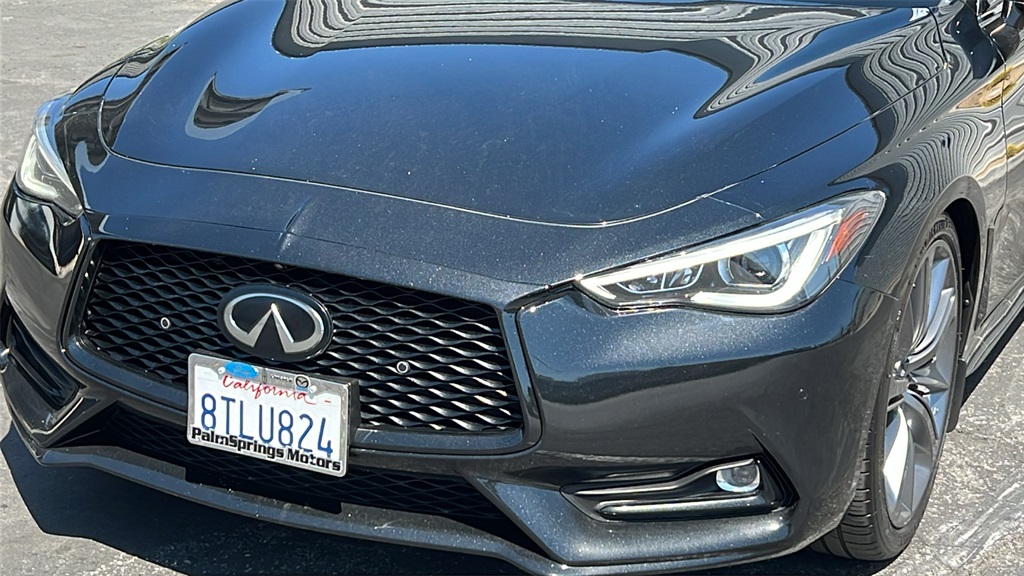 2021 Infiniti Q60 Red Sport 400 photo 3