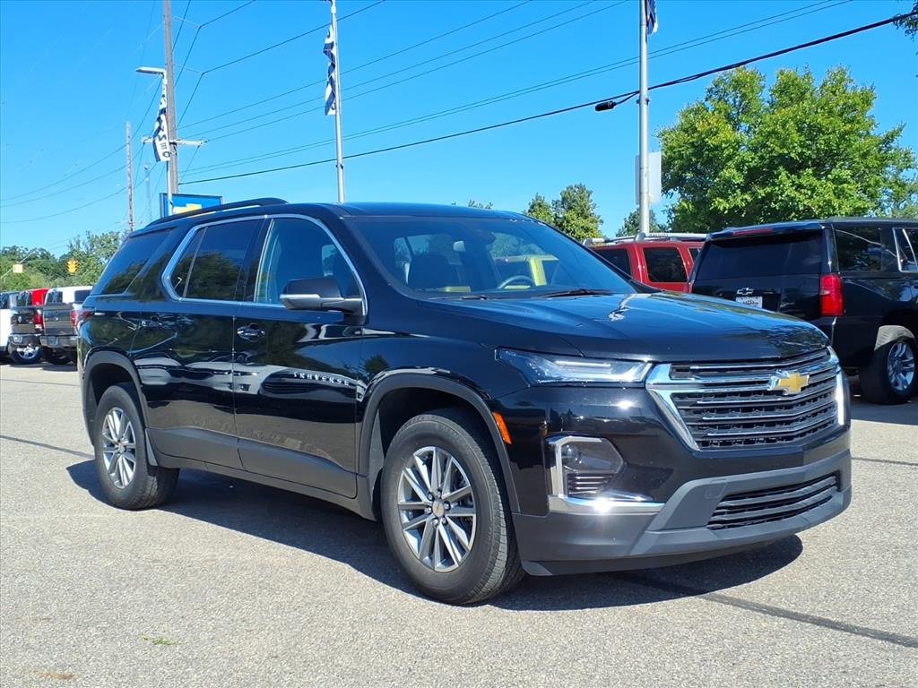 2023 Chevrolet Traverse photo 3