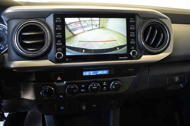 2022 Toyota Tacoma SR5 photo 20