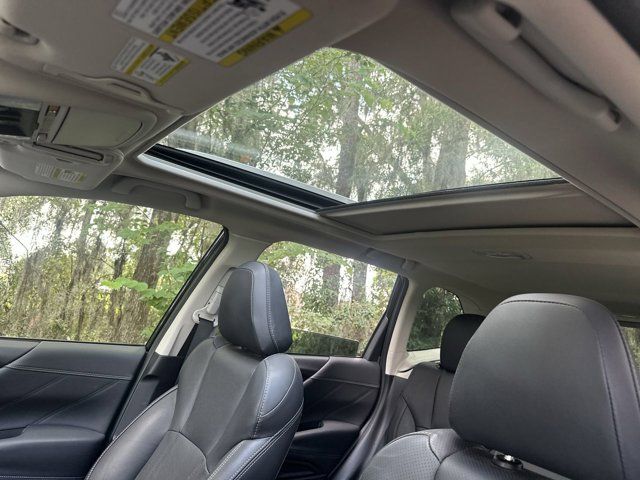 2023 Subaru Forester Touring photo 14