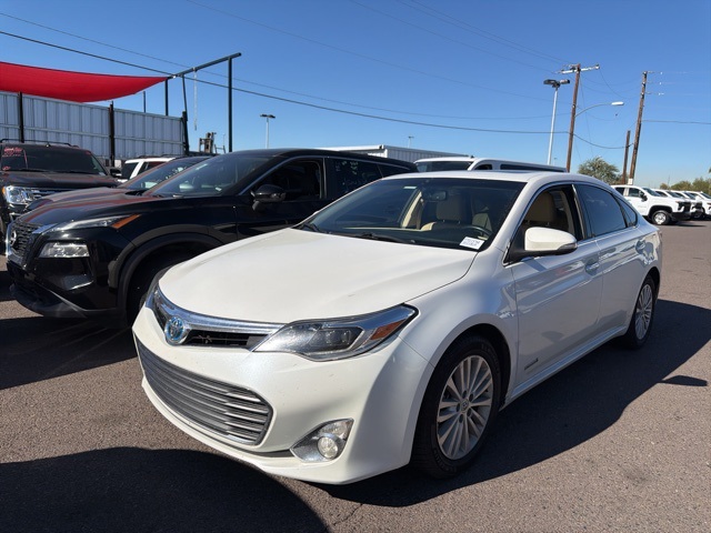 2015 Toyota Avalon Hybrid Limited photo 3