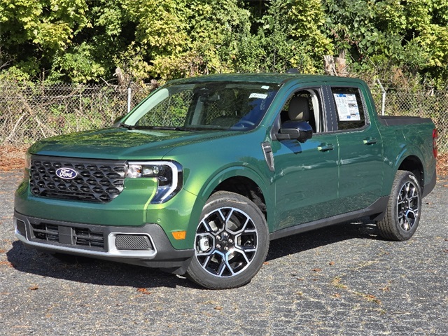 2025 Ford Maverick Lariat photo 2