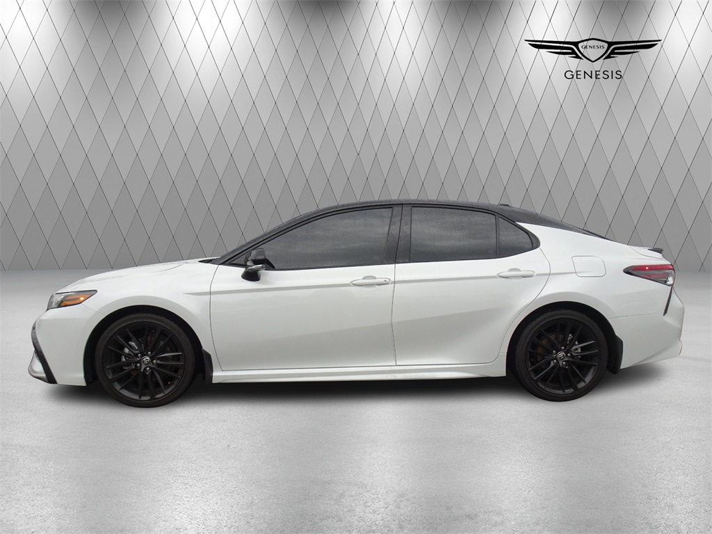 2024 Toyota Camry XSE V6 photo 2