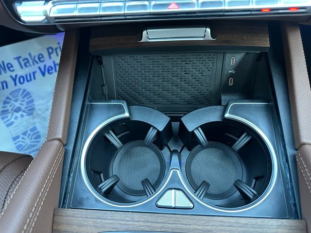 2026 Mercedes Benz GLS 450 4MATIC photo 36