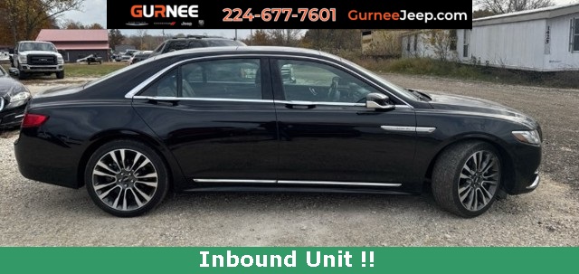 2017 Lincoln Continental Reserve's photo