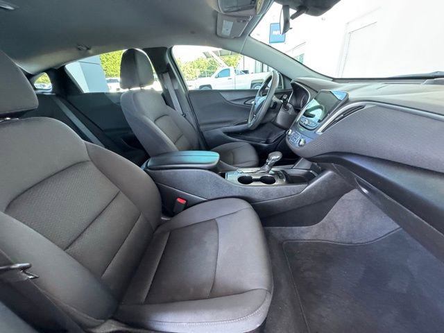 2023 Chevrolet Malibu 1LT photo 13