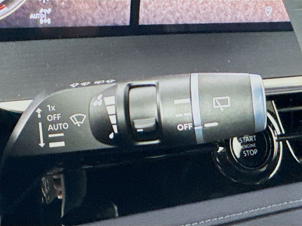 2026 Infiniti QX80 Sensory photo 11