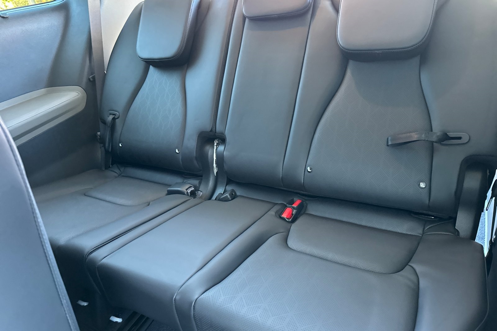 2026 Kia Carnival EX photo 10