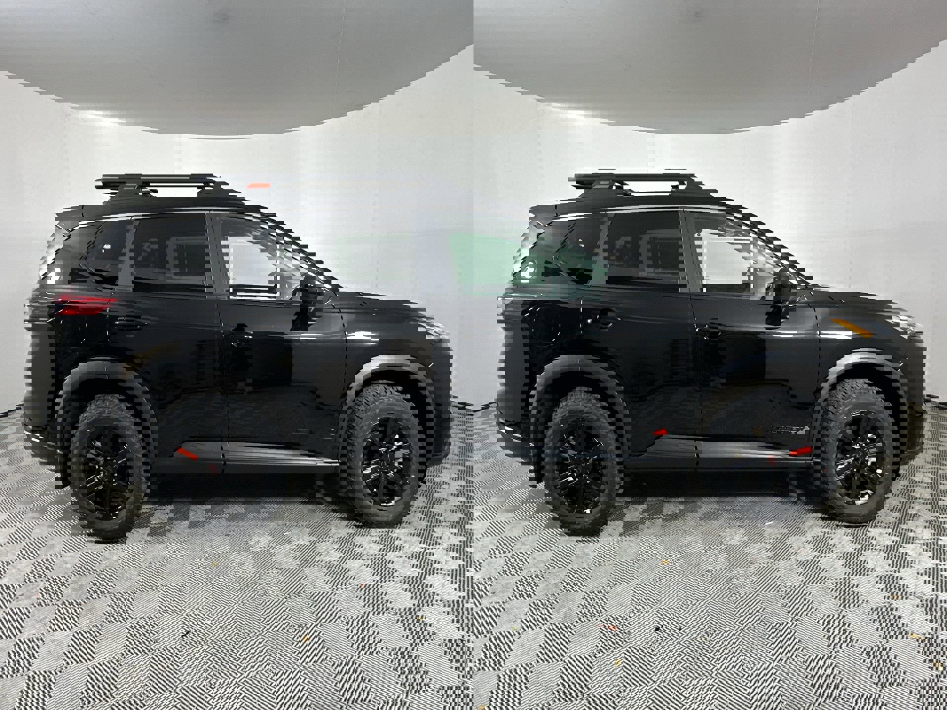 2025 Nissan Rogue SV photo 3