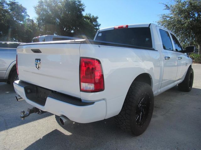 2016 Ram 1500 Express photo 4