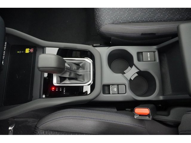 2025 Subaru Forester Premium photo 15