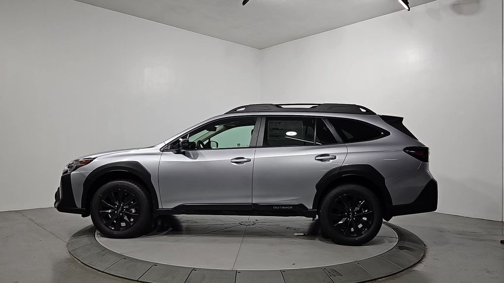 2025 Subaru Outback Onyx Edition photo 2