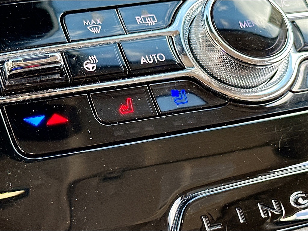 2022 Lincoln Corsair Grand Touring photo 19