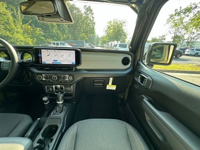 2025 Jeep Wrangler Sport S photo 27