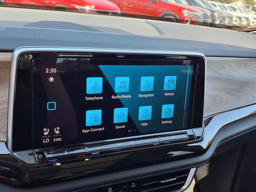 2025 Volkswagen Atlas SE Technology photo 8