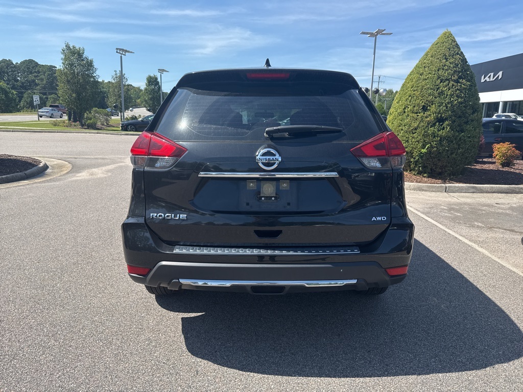 2018 Nissan Rogue S photo 4