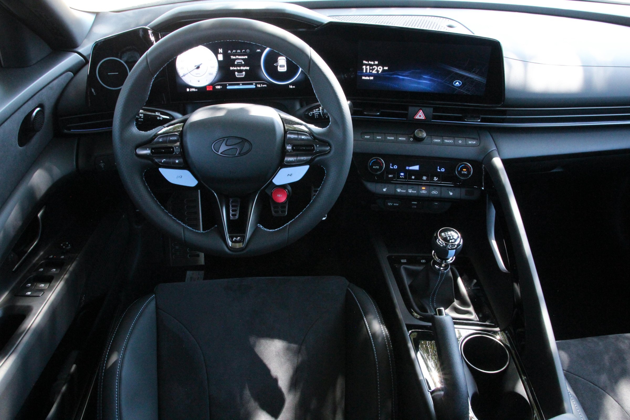 2025 Hyundai Elantra N photo 12
