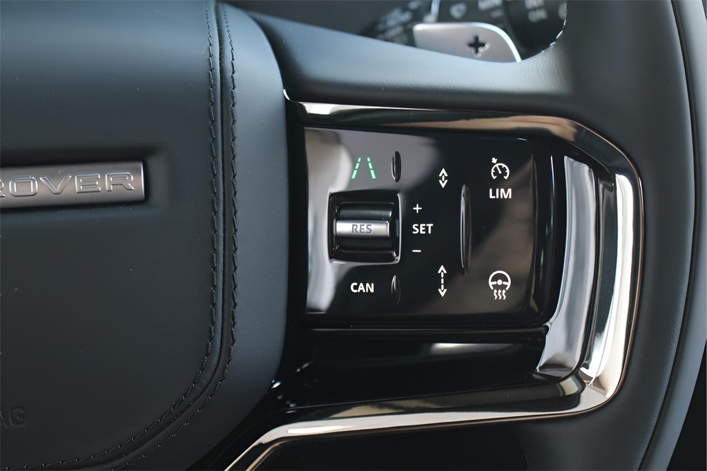 2025 Land Rover Range Rover Sport SE photo 20
