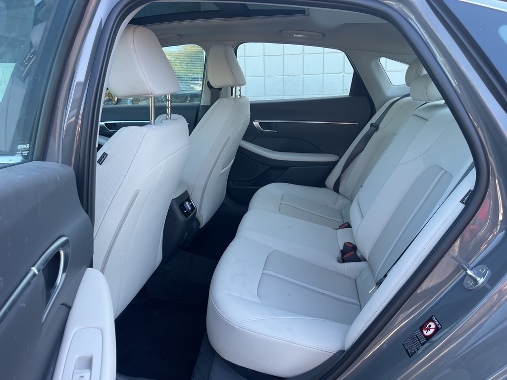 2022 Hyundai Sonata SEL Convenience N Line photo 11