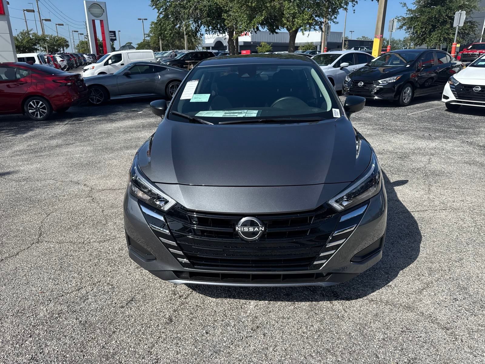 2025 Nissan Versa 1.6 S photo 3