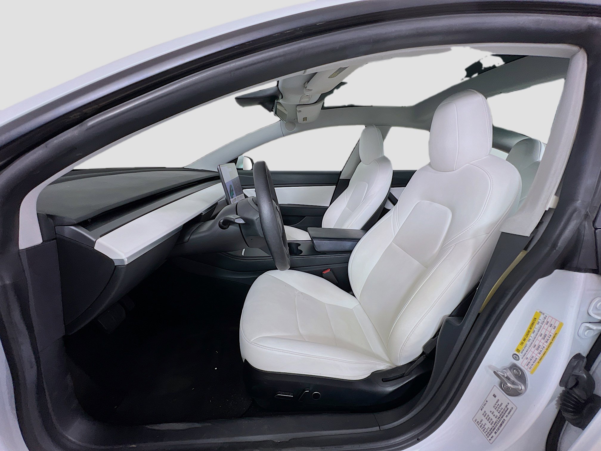 2021 Tesla Model 3 Standard Range Plus photo 14