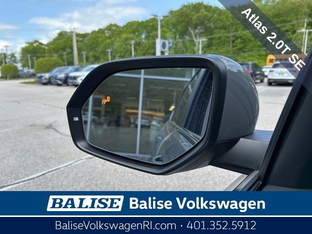 2025 Volkswagen Atlas SE Technology photo 17