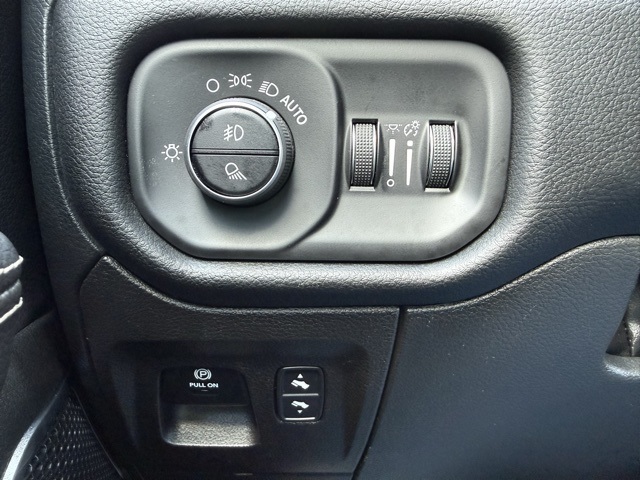 2022 Ram 1500 Laramie photo 19