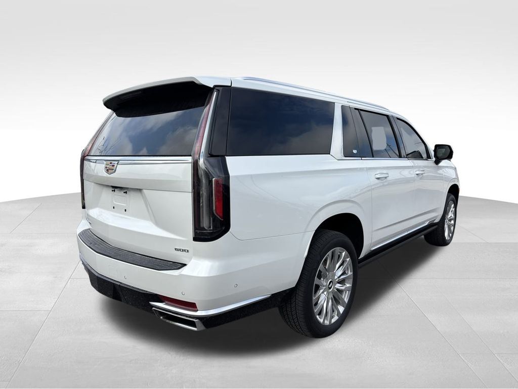 2023 Cadillac Escalade ESV Premium Luxury photo 4