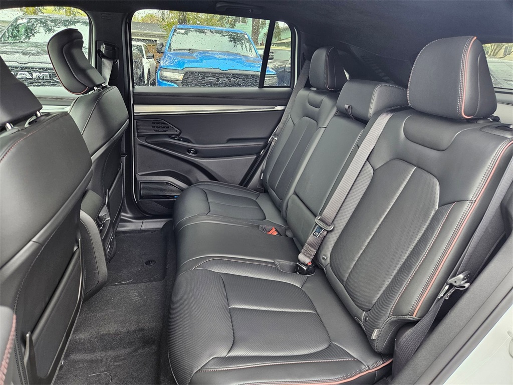 2025 Jeep Wagoneer S Launch Edition photo 14