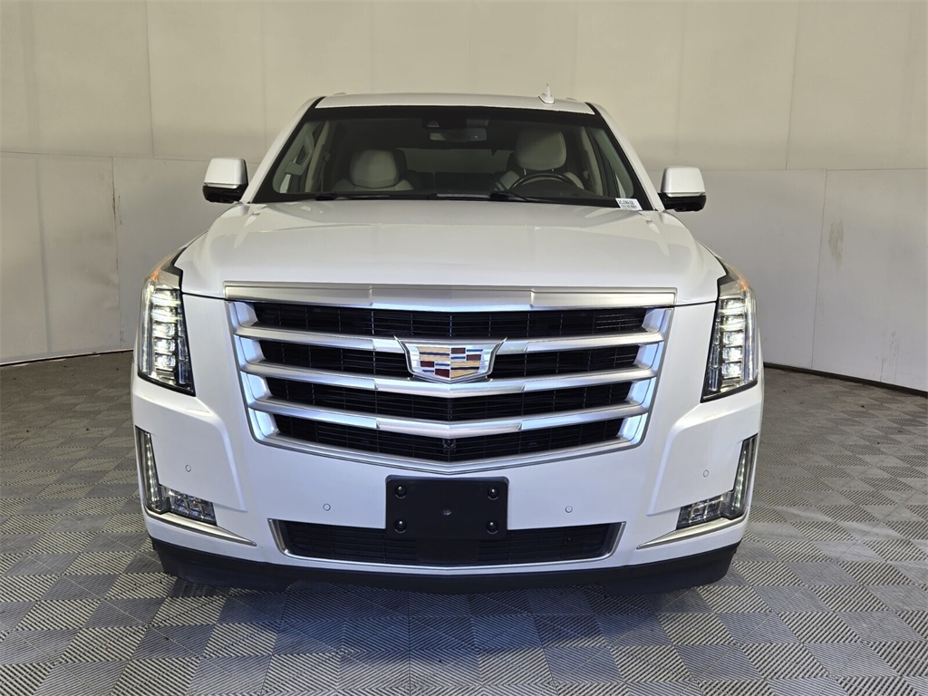 2016 Cadillac Escalade Premium photo 3
