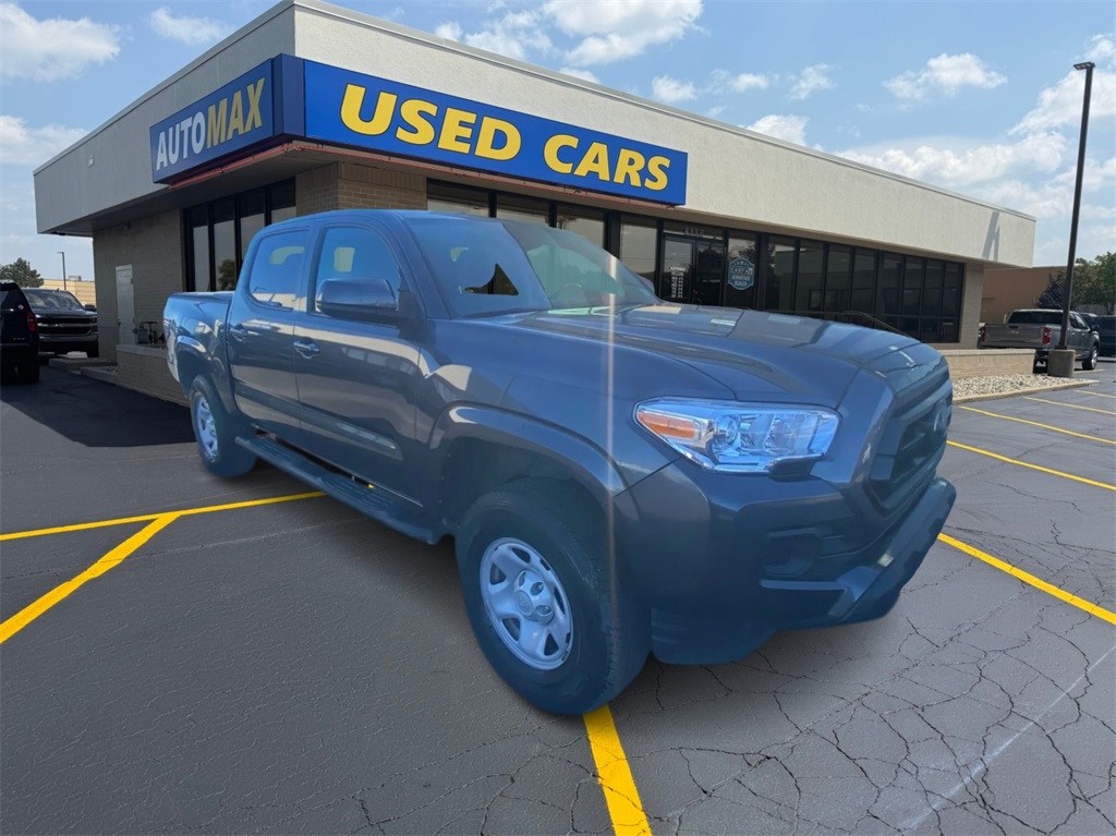 2022 Toyota Tacoma SR photo 4