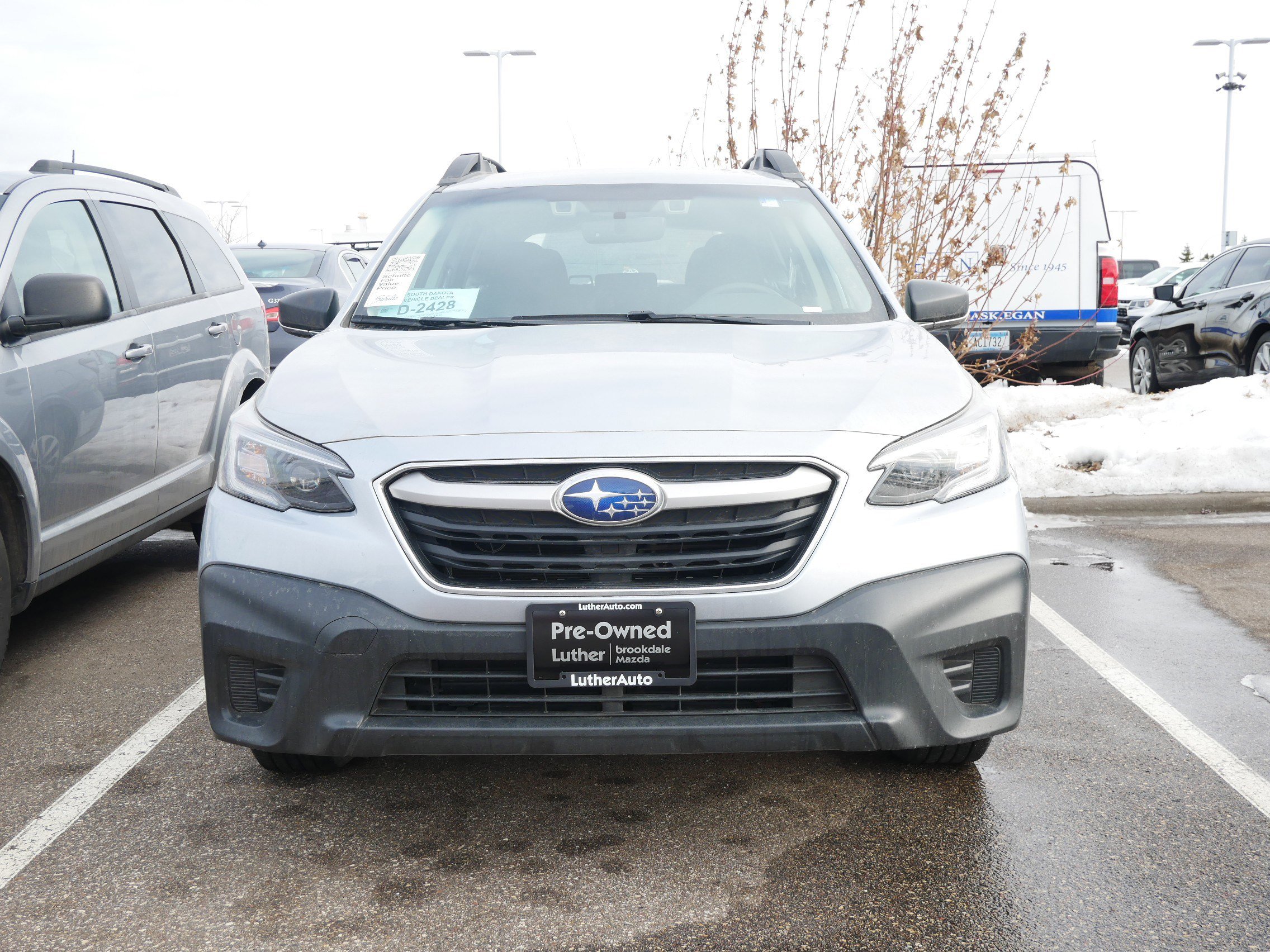 Used 2020 Subaru Outback Base with VIN 4S4BTAAC0L3254689 for sale in Brooklyn Center, Minnesota