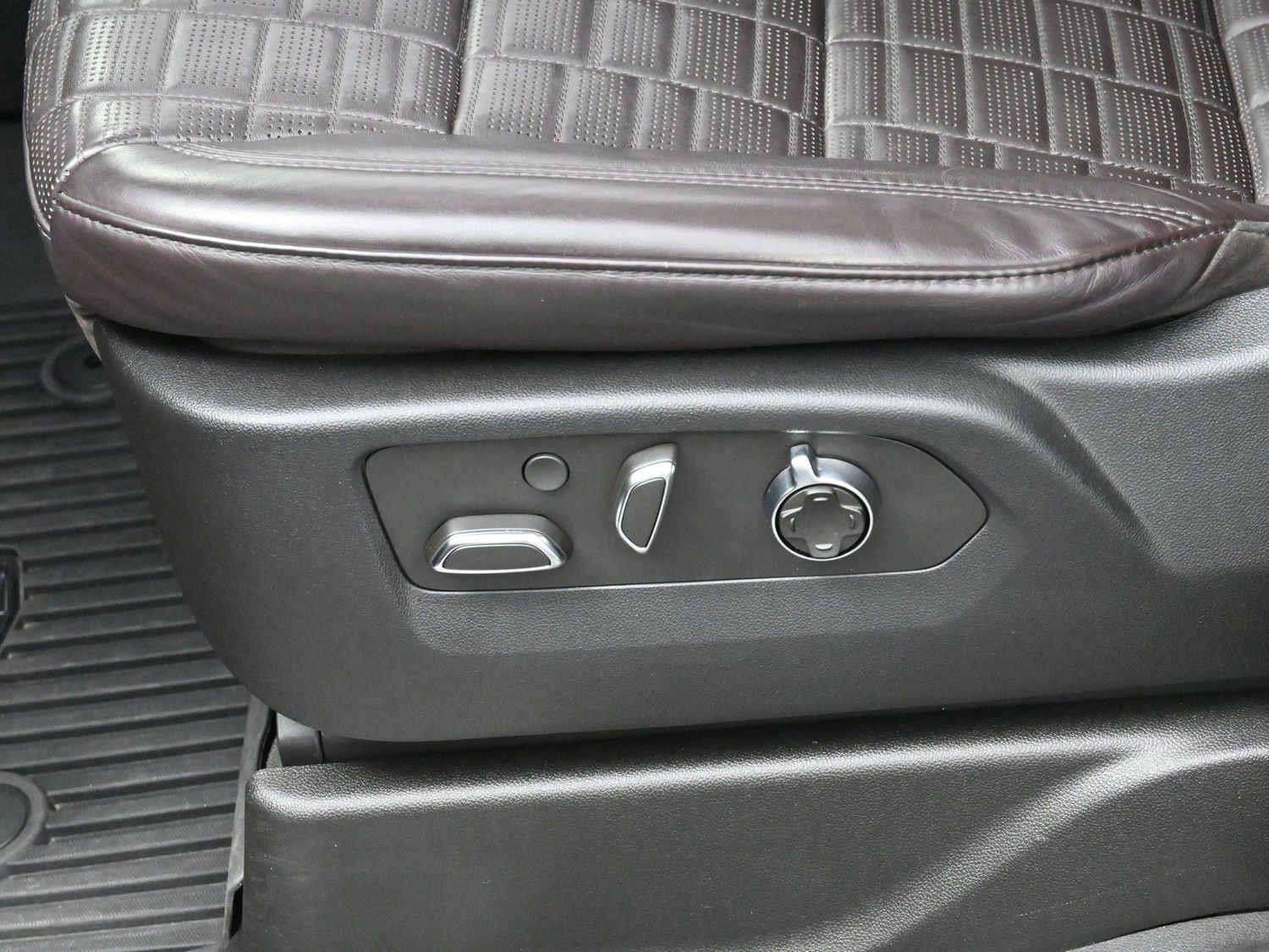 2022 Cadillac Escalade Sport Platinum photo 15