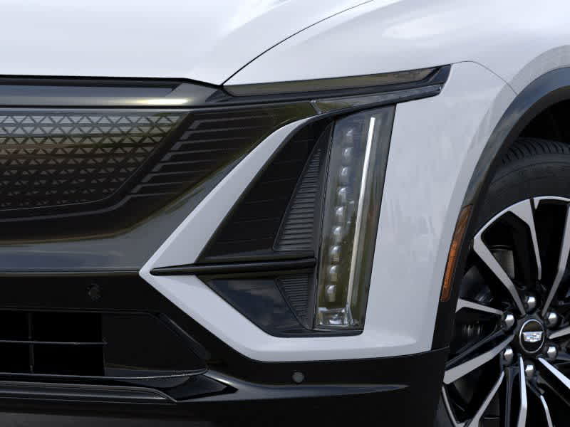 2026 Cadillac Lyriq Sport photo 9