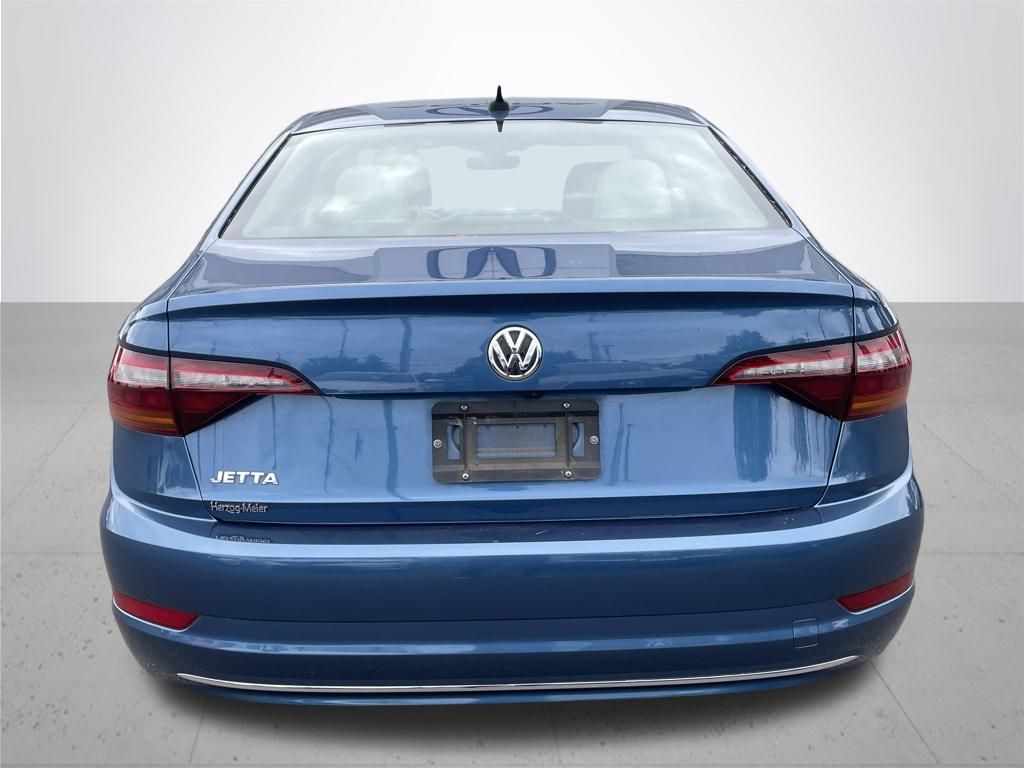 2019 Volkswagen Jetta SEL photo 4