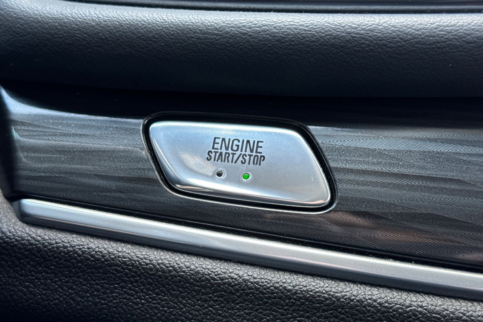 2021 Buick Enclave Essence photo 26