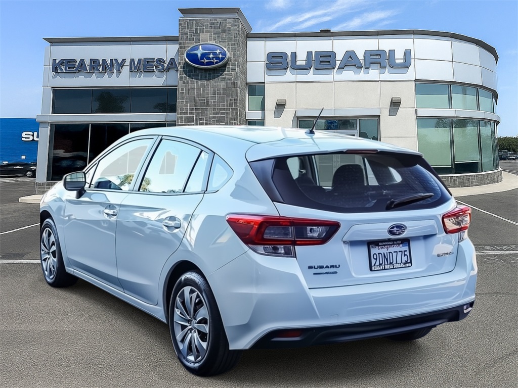 2023 Subaru Impreza Base photo 4