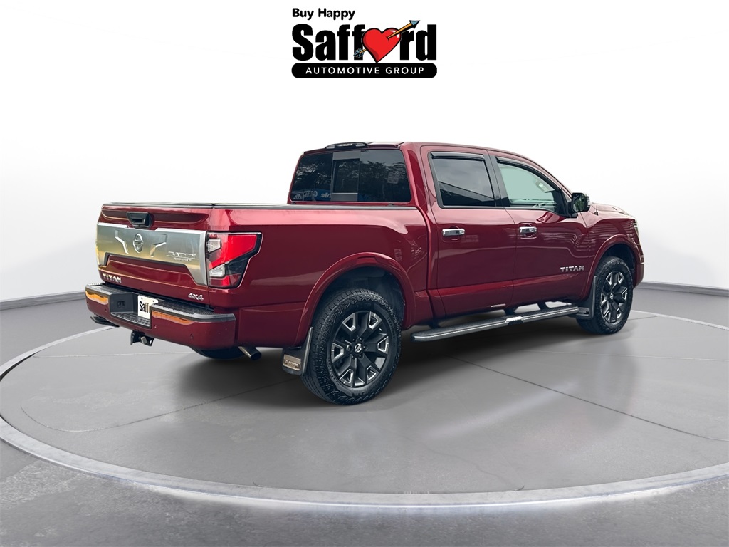 2021 Nissan Titan Platinum Reserve photo 4
