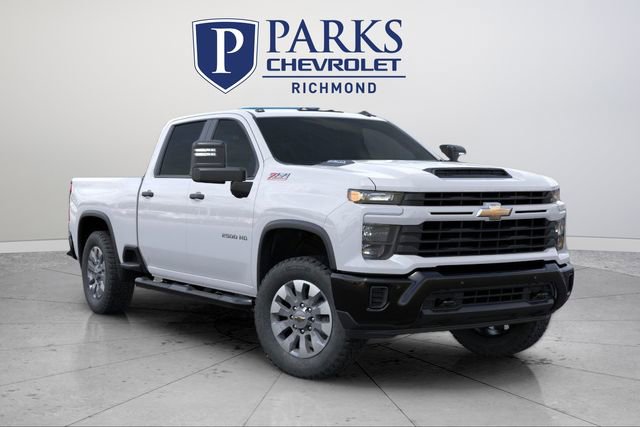 2025 Chevrolet Silverado HD Custom's photo