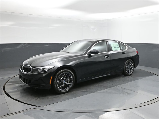 2026 BMW 3 Series 330i's photo